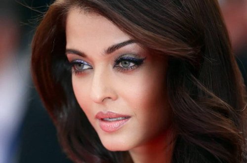 Hindistanlı super ulduz Ayşvariya Ray indi necə görünür? – FOTO