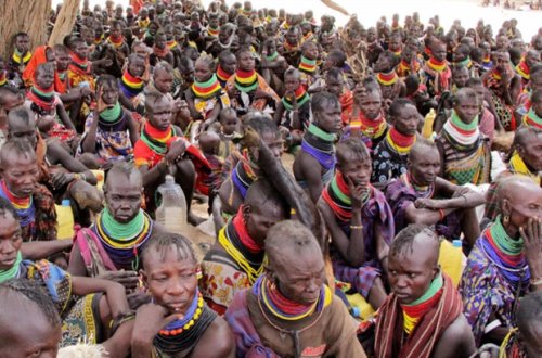 Keniyada quraqlıq: 200 min insan gündə bir dəfə yemək yeyə bilir