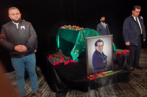 Xalq artisti Vaqif Şərifov son mənzilə yola salındı - FOTO