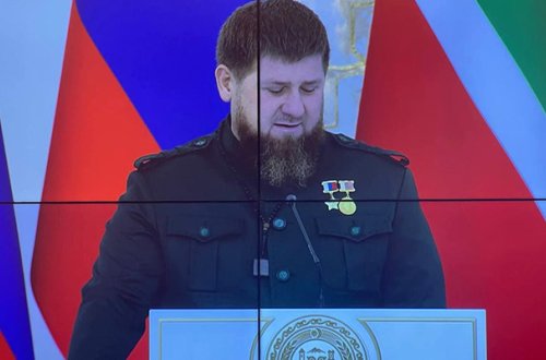 Kadırov öz inauqurasiyasında ağladı - Video