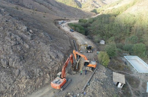 Şuşanın içməli su təchizatı sisteminin yenidən qurulmasına başlanılıb