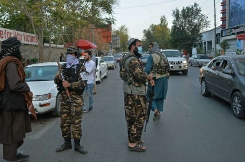 Əfqanıstanda məsciddə partlayış törədilib, ölənlər və xəsarət alanlar var