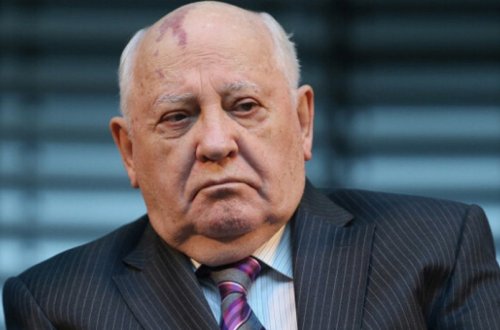 Mixail Qorbaçov xəstəxanada karantindədir