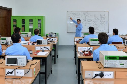 Yüksək texniki peşə təhsilini bitirən şəxslərə subbakalavr ixtisas dərəcəsi veriləcək