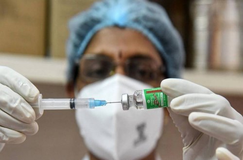 Hindistanda peyvənd olunmayan dövlət qulluqçuları işdən uzaqlaşdırılacaq