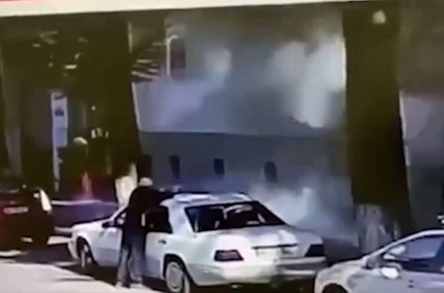 Batumidə yaşayış binasının çökmə anı – ANBAAN VİDEO