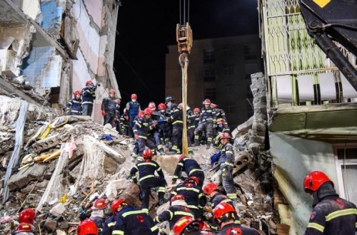 Batumidə binanın çökməsi nəticəsində ölənlərin sayı artdı