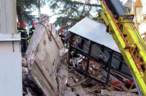 Число погибших при обрушении дома в Батуми выросло до пяти человек