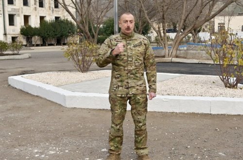 Azərbaycan Prezidenti Hadrutda yeni məscidin təməlini qoyub