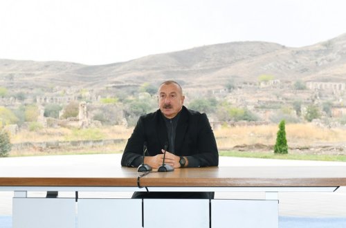 İlham Əliyev Xocavənd ictimaiyyətinin nümayəndələri ilə görüşüb