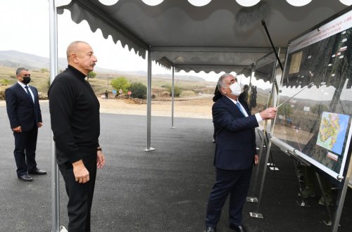 Dövlət başçısı Hadrutda yol tikintisi ilə tanış olub