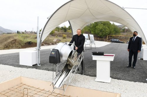 Prezident yeni “Hadrut” yarımstansiyasının təməlini qoyub