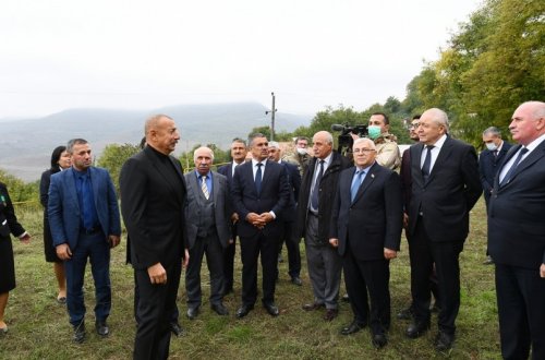 Dövlət başçısı: 