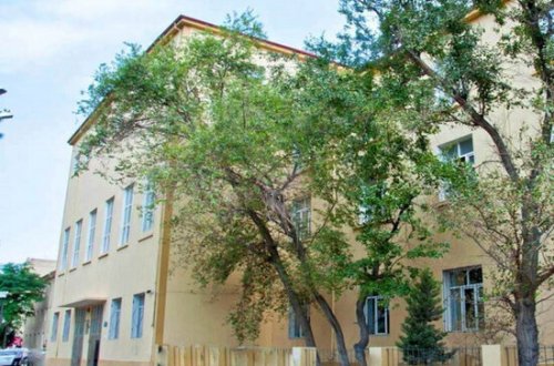 Bakıda bu məktəbdə dərslər tamamilə dayandırıldı - VİDEO