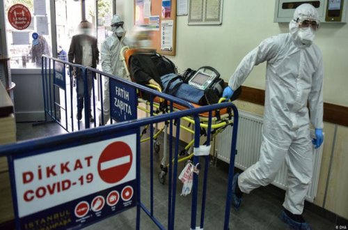 В Турции за сутки от коронавируса скончались 196 человек