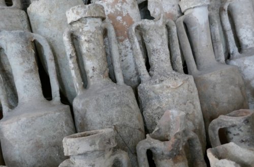 İsraildə qədim şərabxana aşkarlanıb