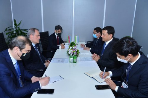 Azərbaycan və Özbəkistan arasında ikitərəfli münasibətlər müzakirə edilib