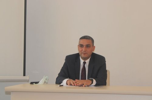 Türkiyəli professorlar Mingəçevir Dövlət Universitetinin kollektivinə təqdim edilib