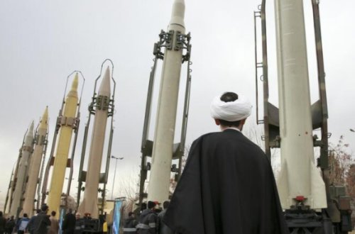 İran qazdığı quyuya özü düşdü