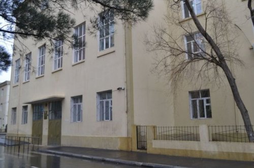 Bakıda qəzalı vəziyyətdə olan məktəblə bağlı rəsmi AÇIQLAMA