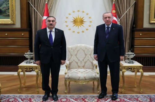 Ərdoğan Azərbaycan səfirinin etimadnaməsini qəbul edib - VİDEO