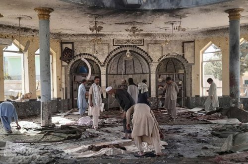 İŞİD məsciddəki partlayışı öz üzərinə götürdü