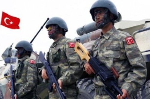 Suriyada Türkiyə hərbçilərinə hücum olub