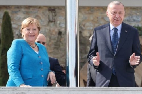 Ərdoğan və Angela Merkel arasında görüş olub