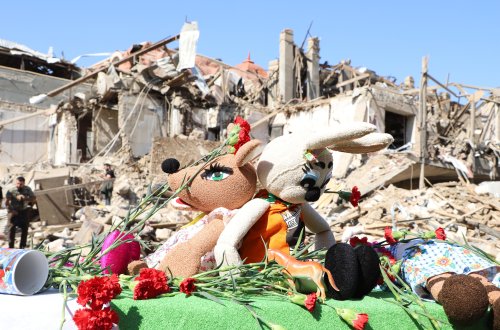 Ermənistanın Gəncə və Mingəçevirdə törətdiyi növbəti terrordan bir il keçir