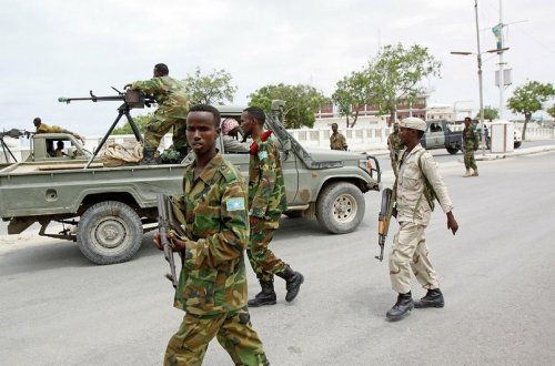 Somalidə restoranda partlayış olub, ölənlər və xəsarət alanlar var