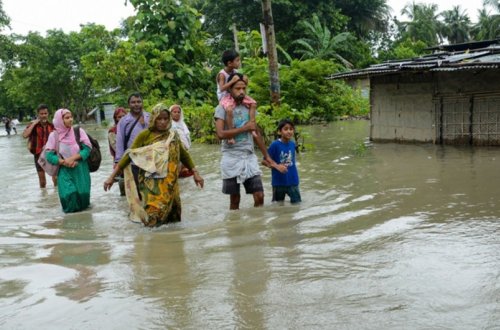 Hindistanda leysan yağışlar 10 nəfərin ölümünə səbəb olub, itkin düşənlər var