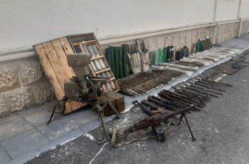 Füzulidə düşmənin atıb qaçdığı silah-sursatın sayı açıqlanıb