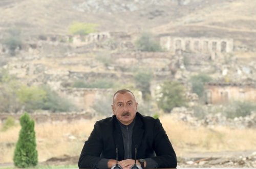 Azərbaycan lideri: “Ağıllı kənd” konsepsiyası əsasında Dövlətyarlı kəndində böyük yaşayış məntəqəsi yaradılacaq