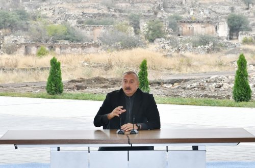 Azərbaycan Prezidenti: 