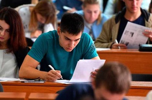 Daha iki universitetdə tələbələr koronavirusa yoluxdu, 14 qrup bağlandı