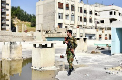 Suriyada avtobus minaya düşdü, 14 hərbçi öldü