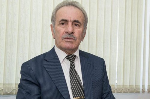 Canəli Əkbərovla xanımı koronavirusa yoluxmayıb