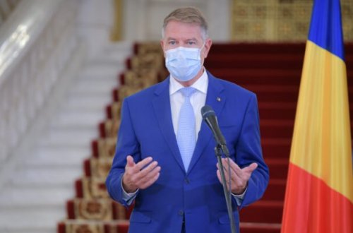 Bu ölkədə peyvənd olunmayanlar gecə çölə çıxa bilməyəcək