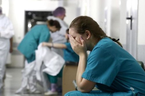 ÜST dünya üzrə koronavirusdan ölən tibb işçilərinin sayını açıqladı