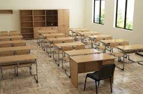 Azərbaycanda daha bir məktəb distant təhsilə keçib