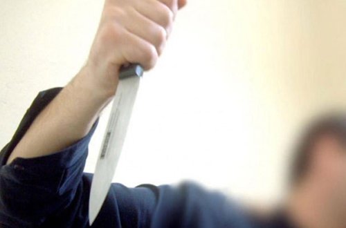 “Ölməyəcəyini düşündüyüm üçün ürəyindən bıçaqla zərbələr endirdim…”