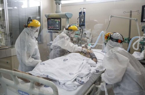 В России зафиксировали новый максимум заражений и смертей от COVID-19