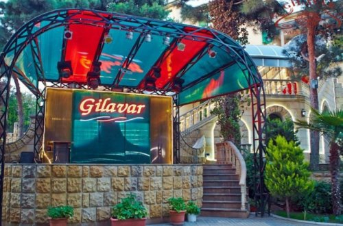 Bakının məşhur şadlıq sarayında pandemiya qaydaları pozulub