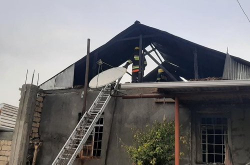 Goranboyda fərdi evi yandı,1 nəfər xəsarət alıb - FOTO
