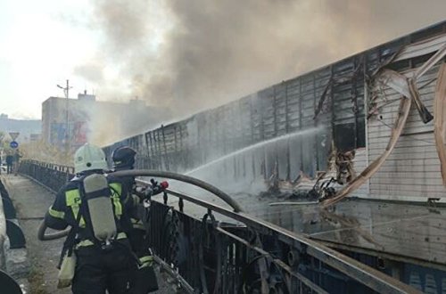 Rusiyada bazarda güclü yanğın - Video