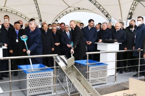 Prezidentlər Zəngəzur Dəhlizində yeni yolun təməlini qoydular - FOTO