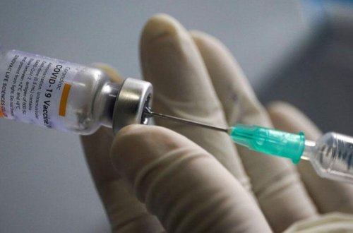 Vaksinlər koronavirusun yeni variantına qarşı effektivdir? - İnfeksionist cavab verdi