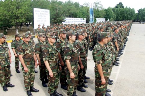 Azərbaycanda hərbi xidmətə növbəti çağırış başa çatıb