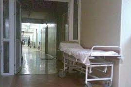 İsmayıllıda yol qəzasında ana və qızı ağır xəsarət alıb