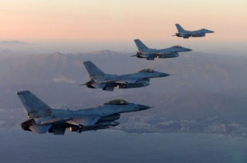 Cənubi Koreya və ABŞ birgə hərbi təlimlərə başladı